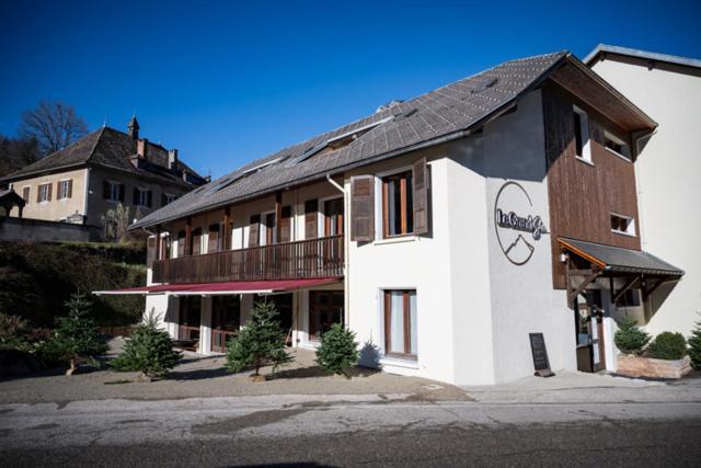 Le Grand Som - Chambres Au Coeur De La Chartreuse Saint-Pierre-d'Entremont  Exterior photo